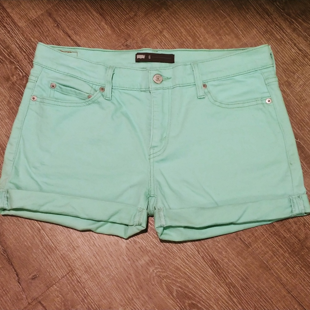Levi's Mint Jean Shorts